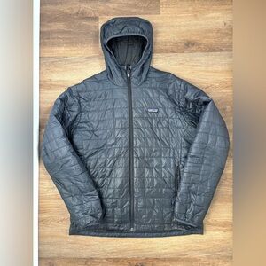 Men’s Patagonia Nano Puff hooded jacket, Navy Blue, L